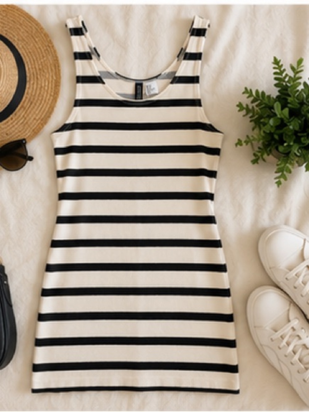 Divided by H&M | Black & Cream-Colored Bodycon Tank Dress | Size 6 | Like New
